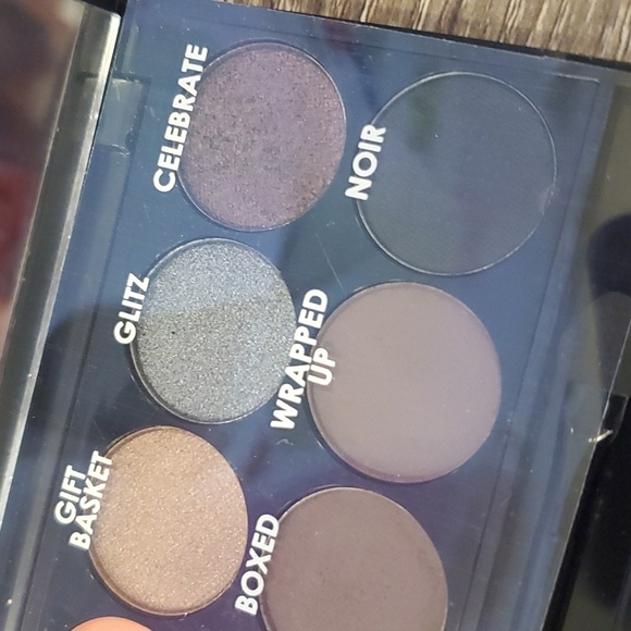 Sleek eyeshadow palette - Picture 7 of 7
